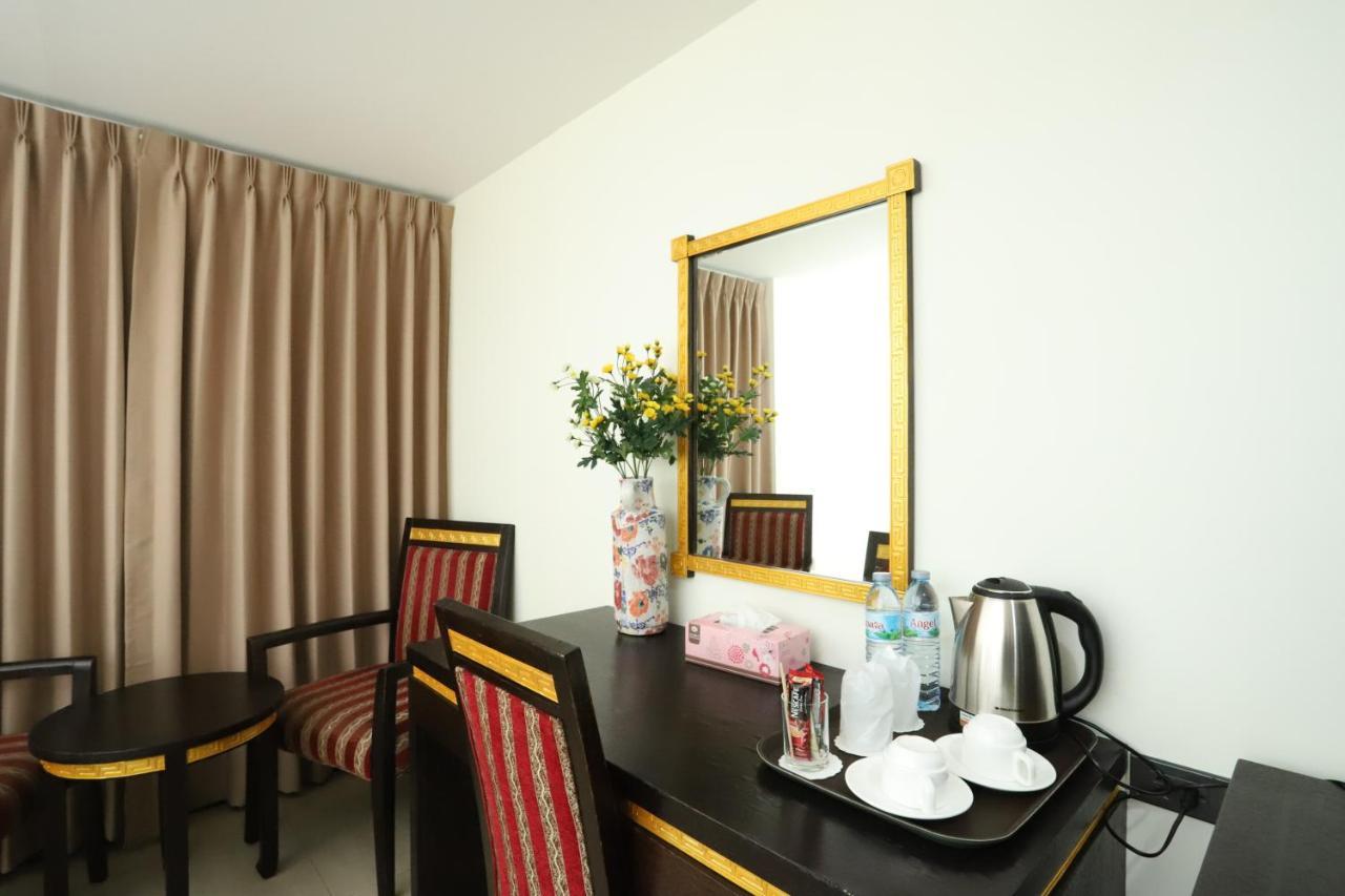 Khách sạn Lucky Palace