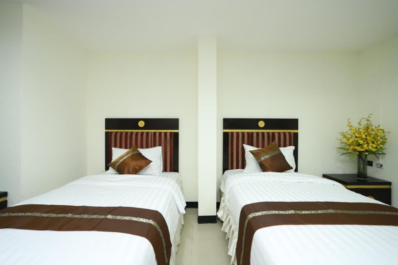 Khách sạn Lucky Palace Bangkok
